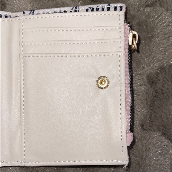 Juicy Couture Navy and Pink Wallet - Picture 5 of 11